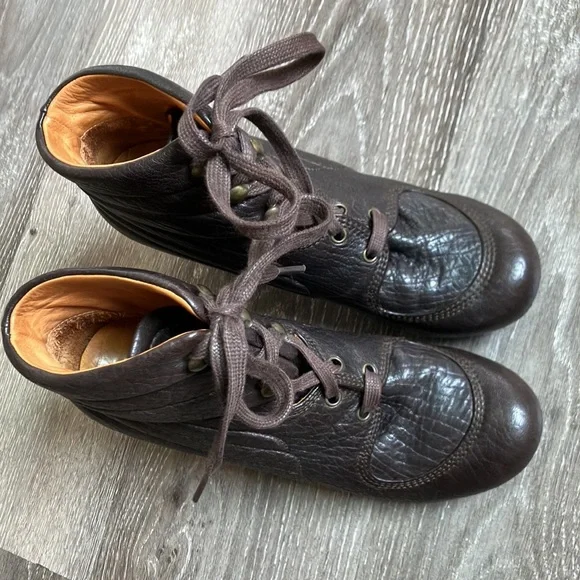 Chie Mihara - Picture 5 of 17